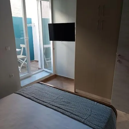 In Ermoupolis Ερμούπολη